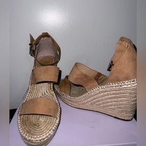 INC tan Wedges
